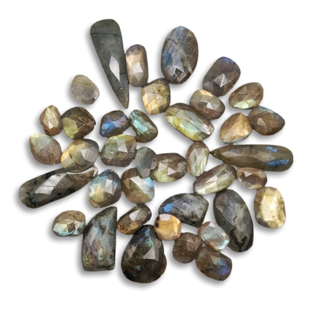 Labradorite (Lotto)