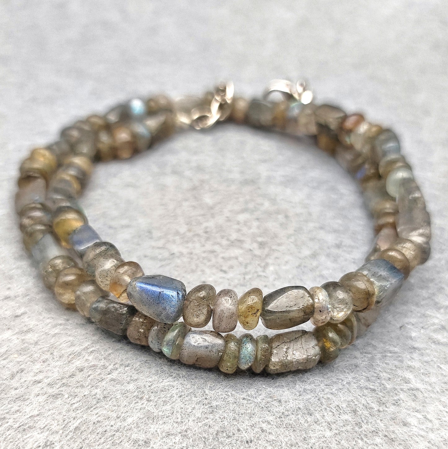 Collana di Labradorite