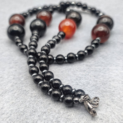 Collana di Agata del Botswana, Onice ed Ematite